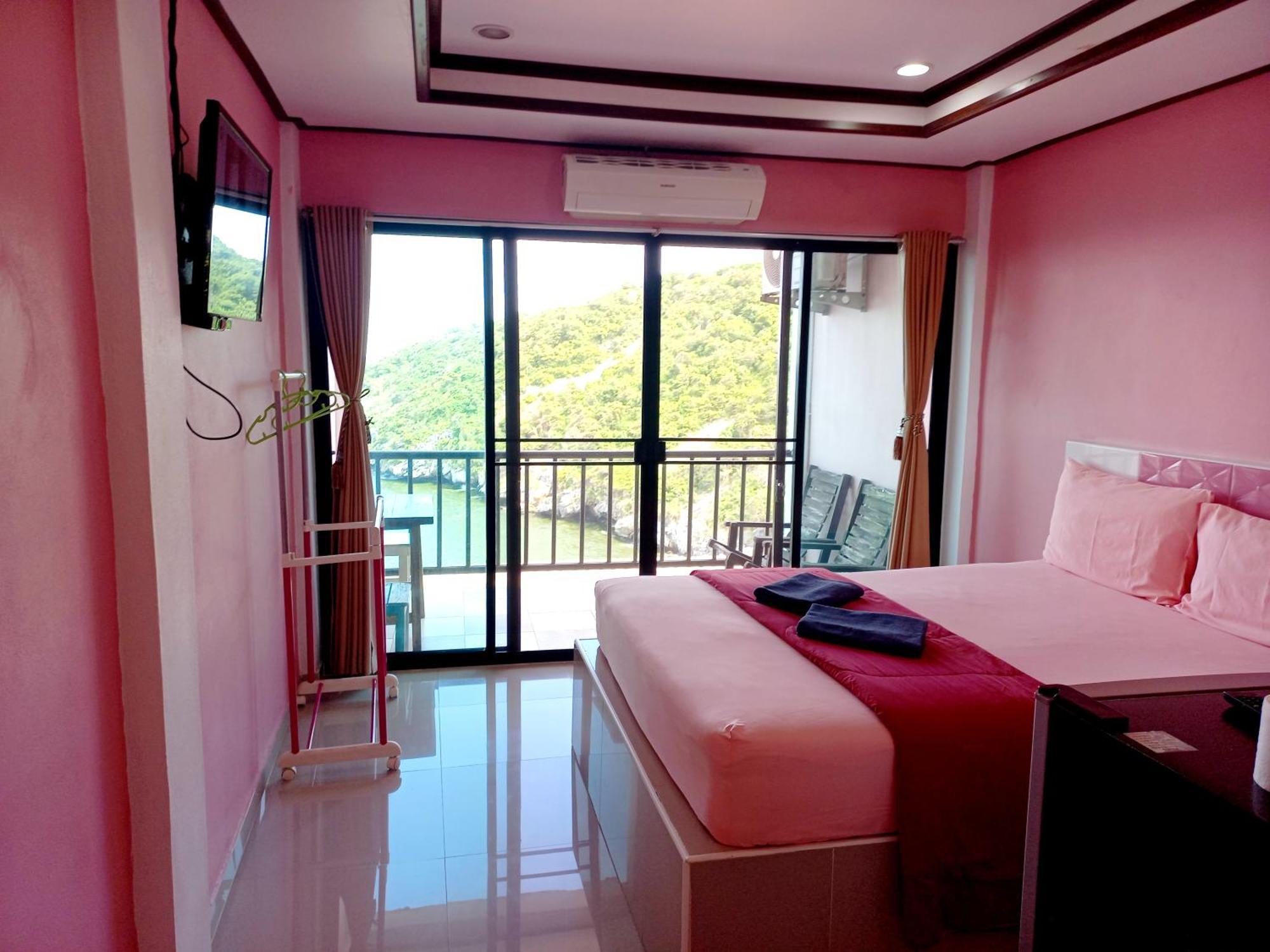 Ocean View Resort - Koh Sichang Buitenkant foto