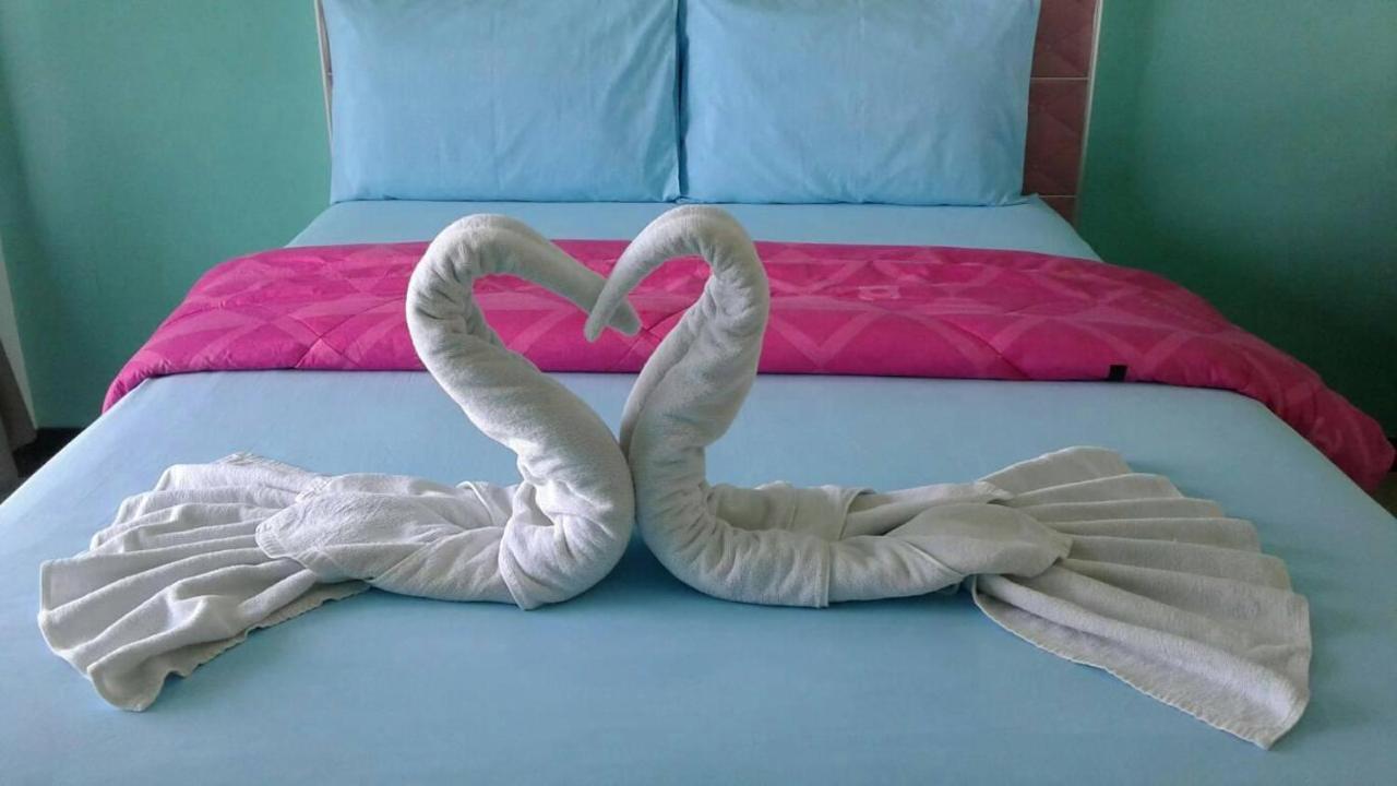Ocean View Resort - Koh Sichang Buitenkant foto